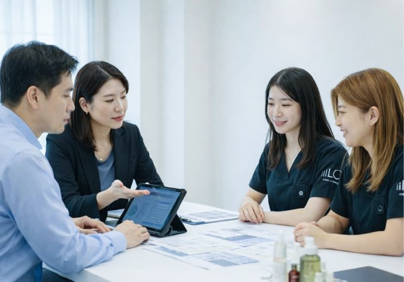 本社連携